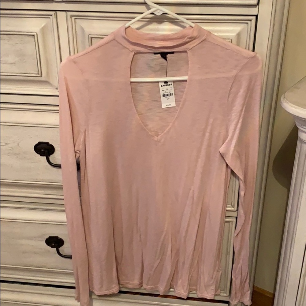 Brand new blush turtleneck keyhole Express top